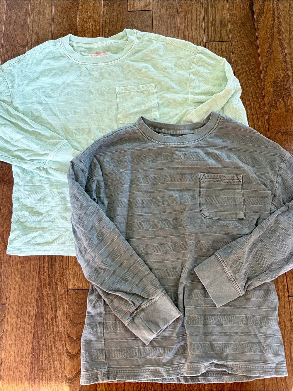 Cat & Jack Long-Sleeve Pocket Tees - Mint Green & Gray